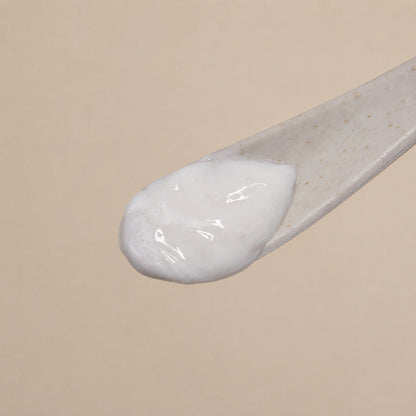 Daily Defence cream texture